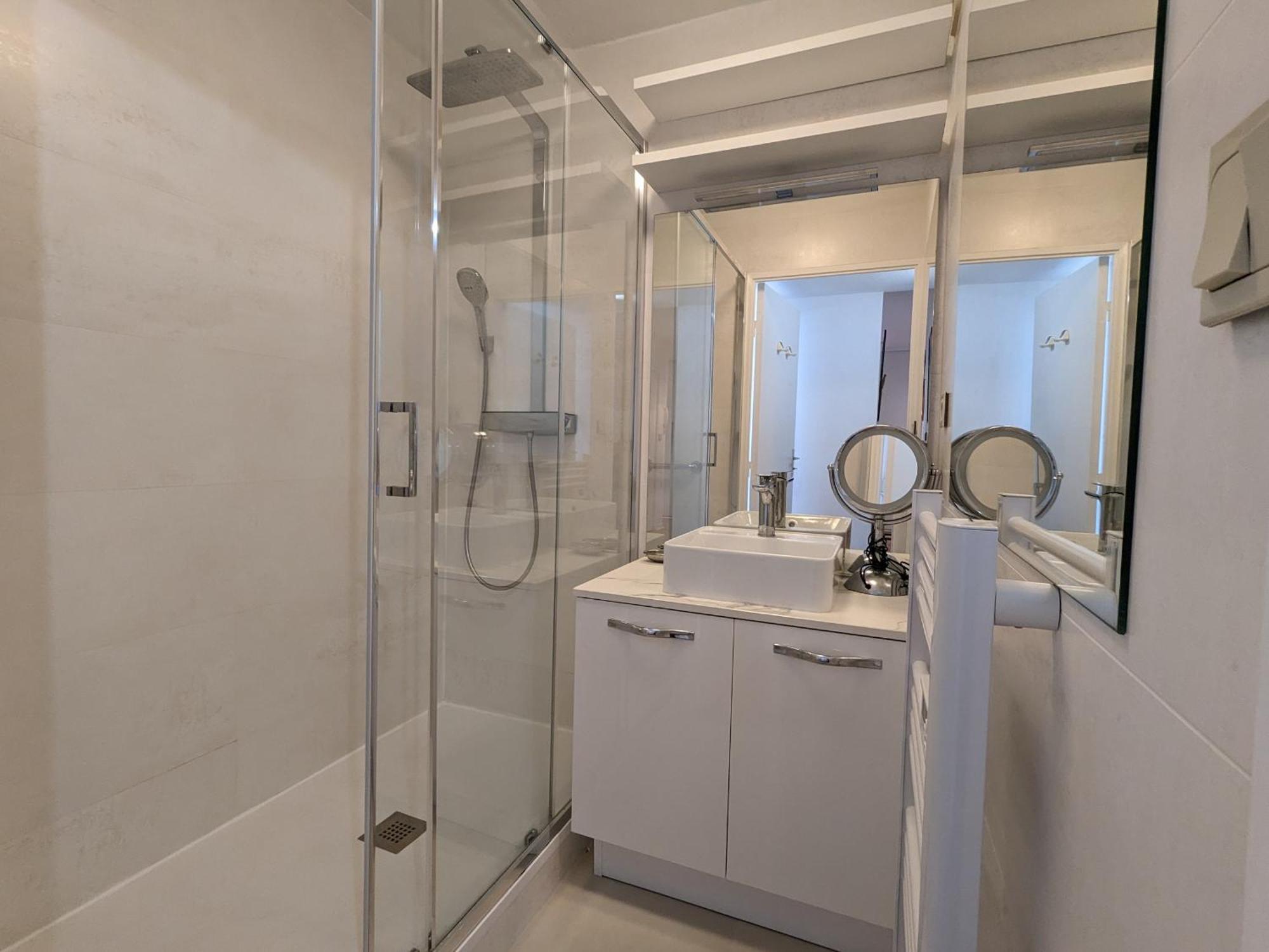 Arcachon Centre: Beau T2 53M² Avec Terrasse, Parking, Ascenseur, Proche Plage Et Commerces - Fr-1-420-93 מראה חיצוני תמונה